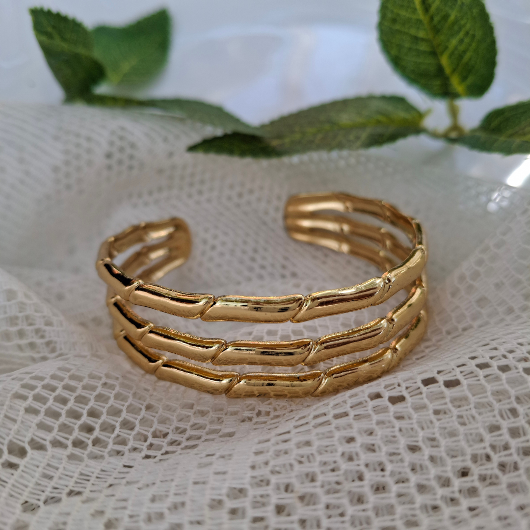 Triple Link Gold Cuff Bracelet