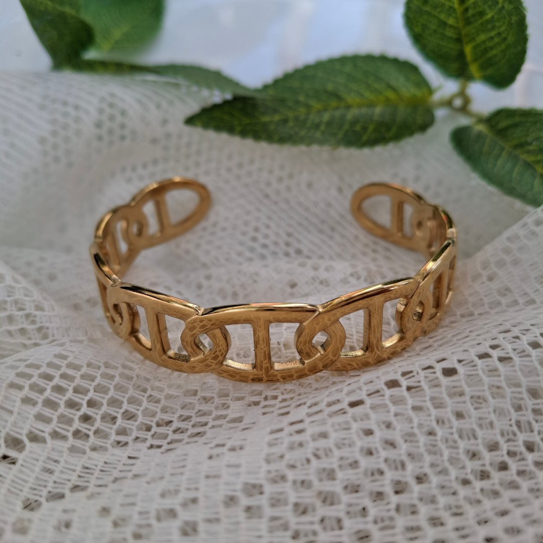 Modern Link Gold Cuff Bracelet