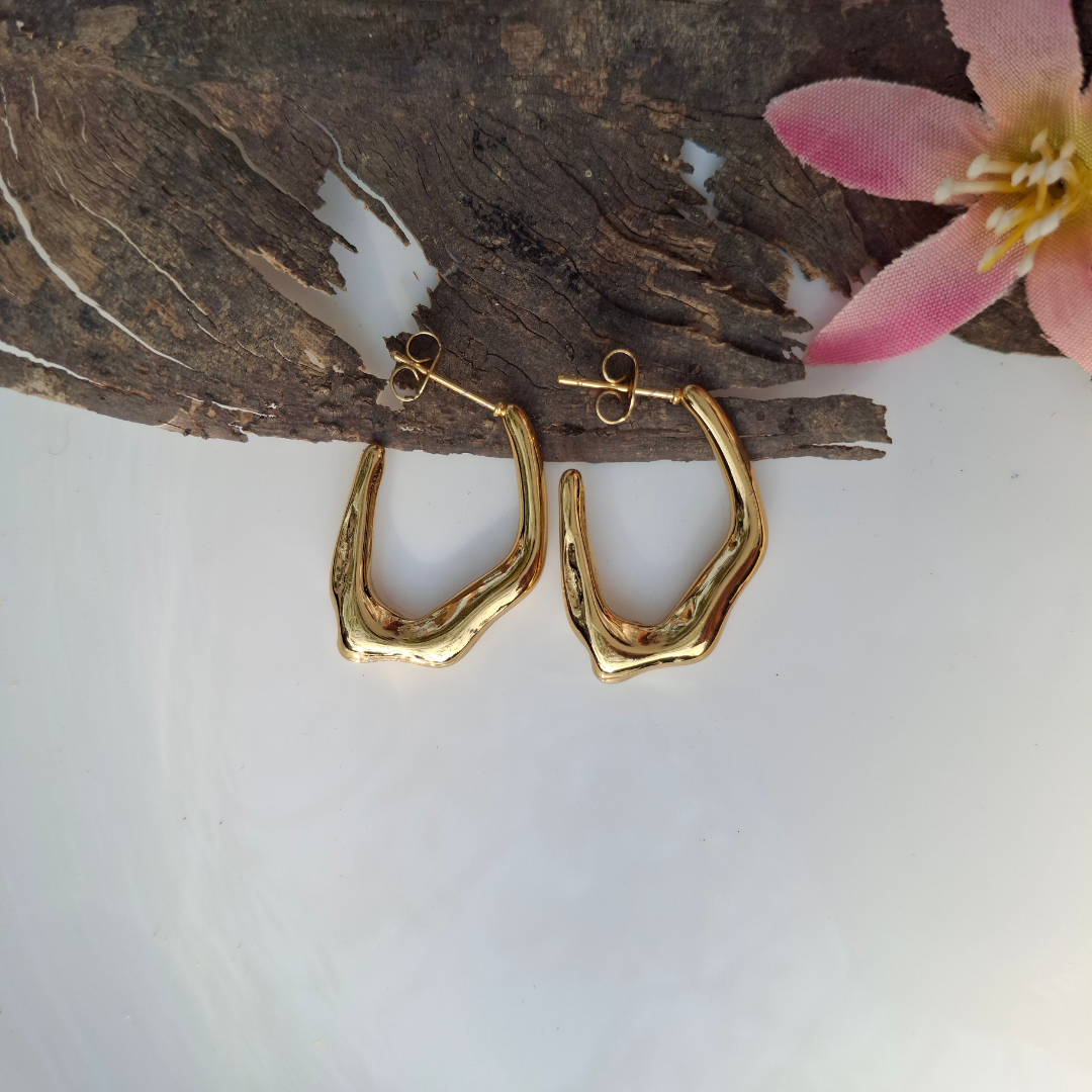 Molten Curve Gold Hoop Earrings