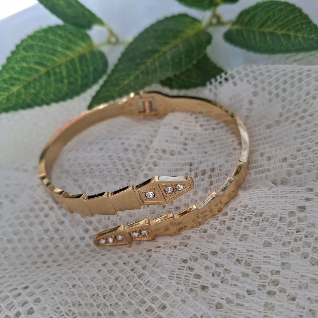 Golden Crystal Lock Cuff Bracelet