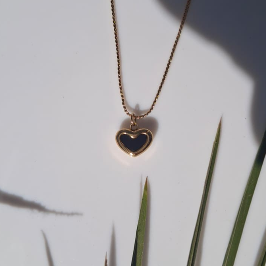 Noir Heart Pendant Chain